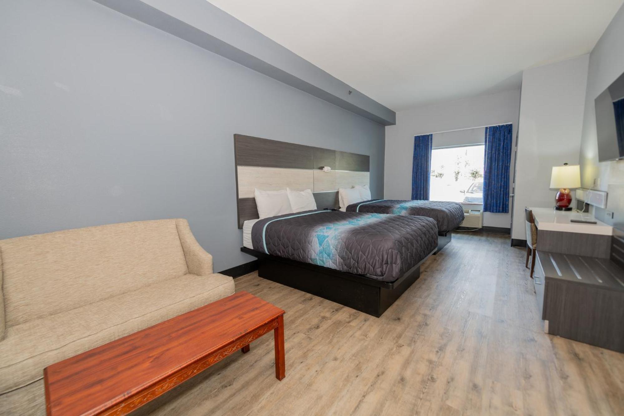 Jamestown Inn & Suites Riverdale Εξωτερικό φωτογραφία