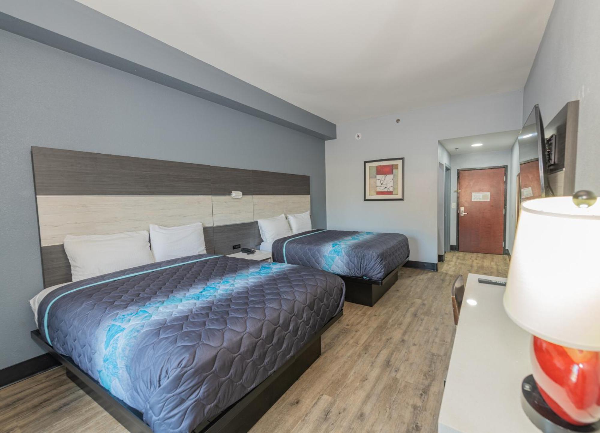 Jamestown Inn & Suites Riverdale Εξωτερικό φωτογραφία