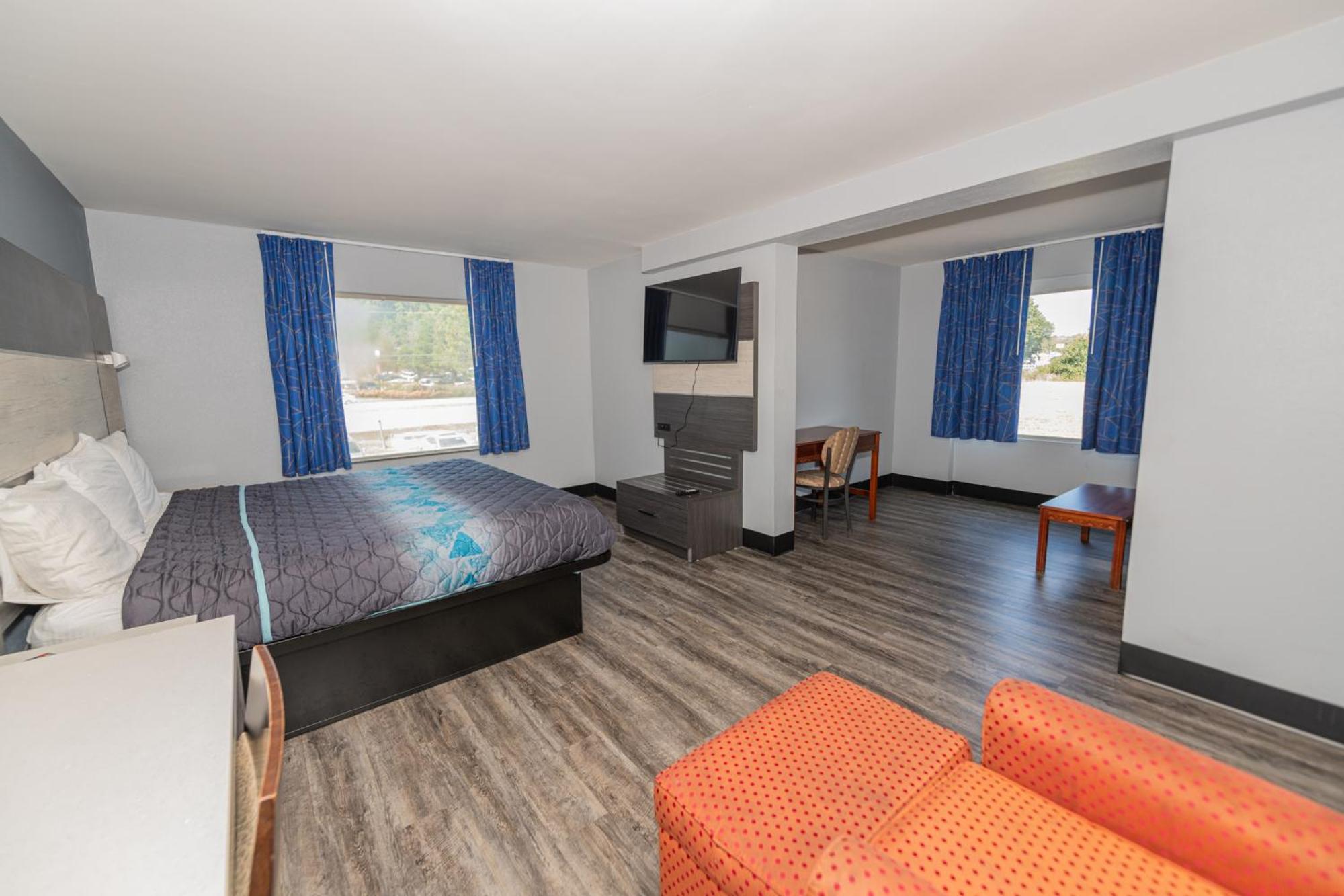 Jamestown Inn & Suites Riverdale Εξωτερικό φωτογραφία