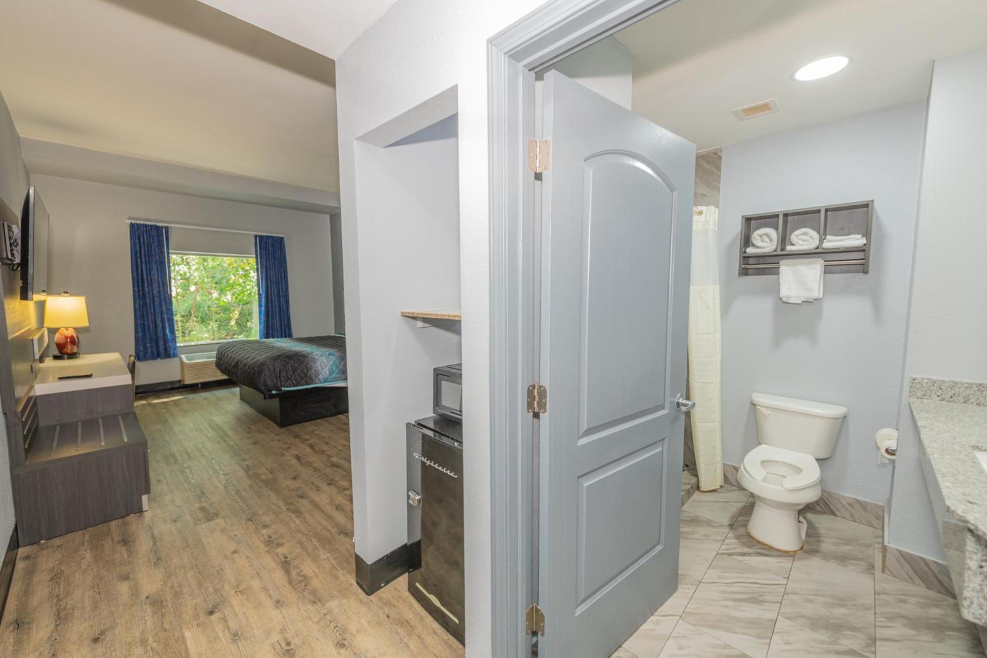 Jamestown Inn & Suites Riverdale Εξωτερικό φωτογραφία